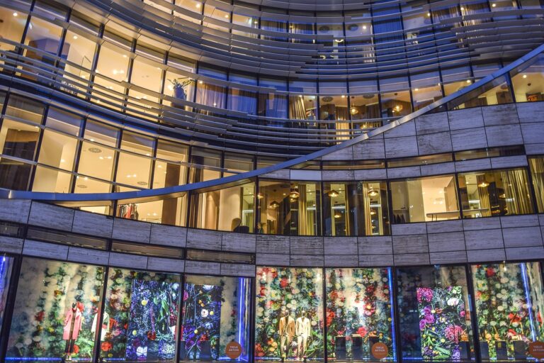 The Role of Subscription Services in Promoting Sustainable Living